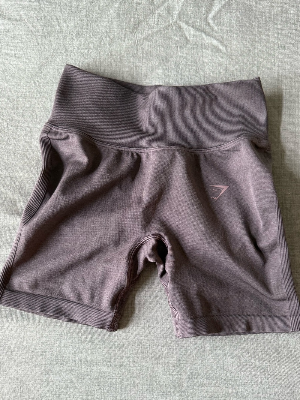 Gymshark Seamless Shorts - Picture 2 of 4